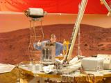 5 years ago today, Phoenix landed in the northern plains of Mars. I got to work on the mission! :)