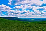 Beautiful Hills of Pennsylvania from Hawk Mt. [2764 x 1843} [OC]