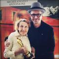 Gary Oldman sharing the Oscar with his 99 year old mother, Kathleen Oldman, 2018