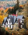 Talk about the ultimate cozy autumn stay in the White Mountains of New Hampshire.