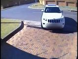 To car-jack this lady's Jeep in her driveway